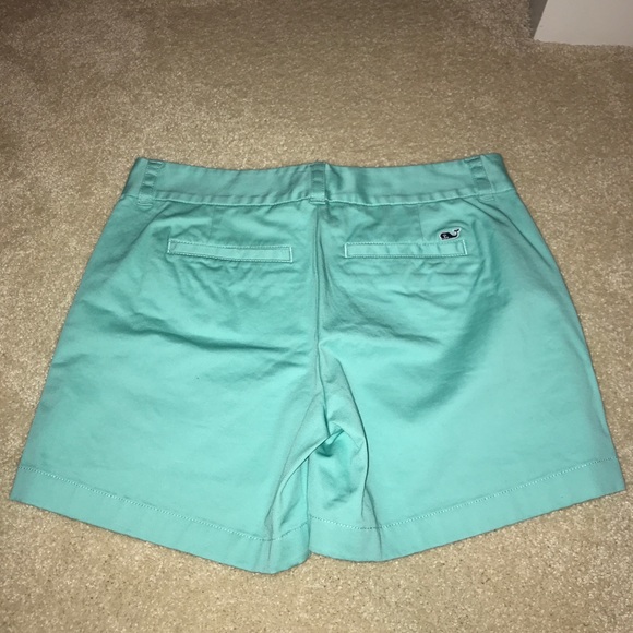 Vineyard Vines Shorts NWT - Picture 3 of 4